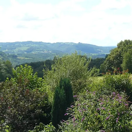 Bed & Breakfast Aux 3 Pommiers Latouille-Lentillac